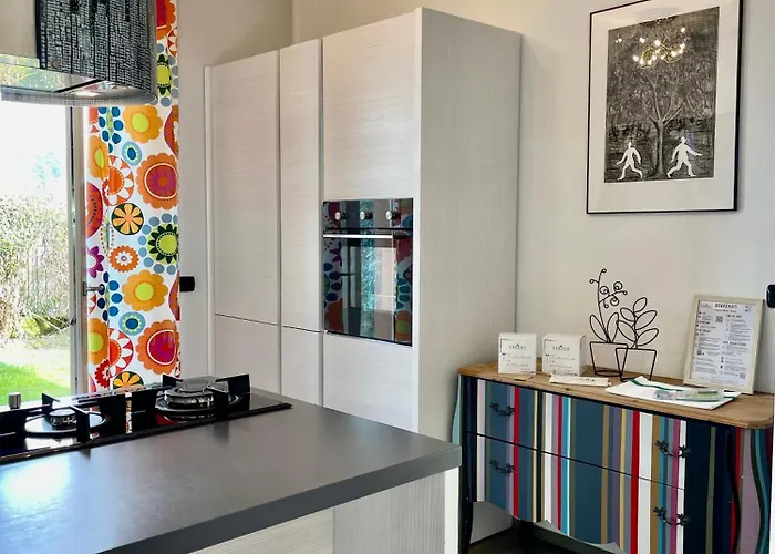 Casa Degli Ulivi * Cadrezzate